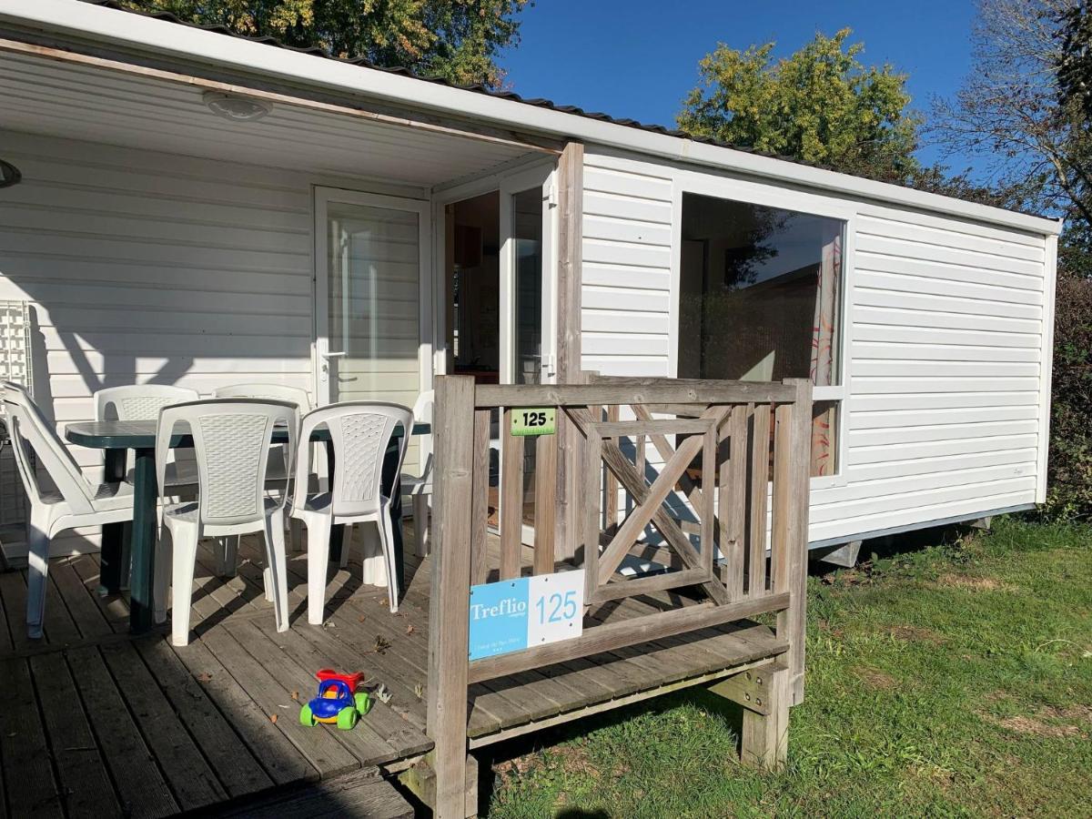 Camping De L'Etang Du Pays Blanc Guérande Buitenkant foto